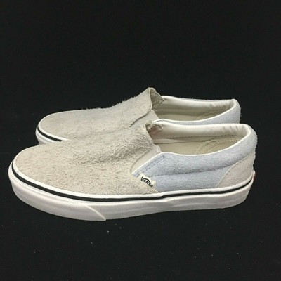vans fuzzy slippers