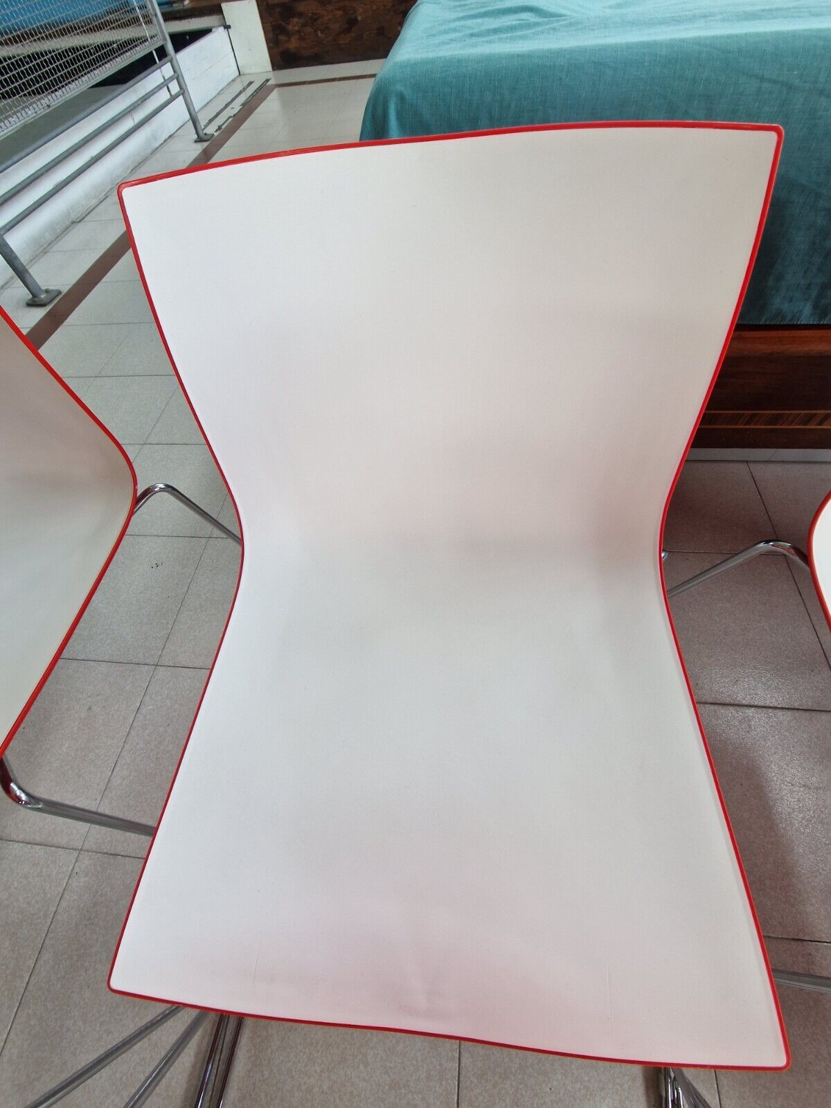 Foto 10 di 15