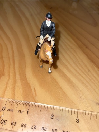 New Vintage Britains RIDER ON TAN HORSE - Picture 4 of 7