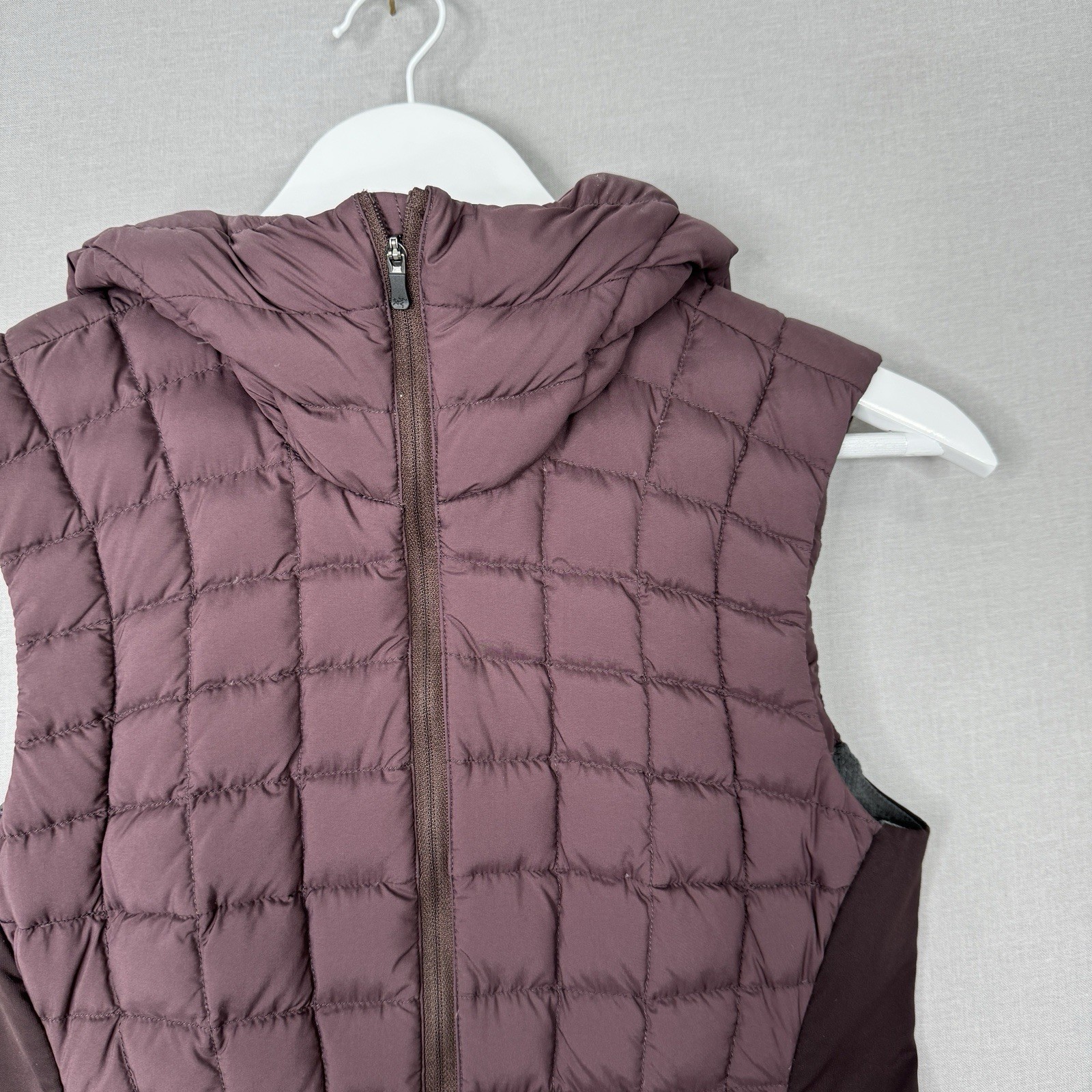 Arc'teryx giacca donna XS viola grigio piumino d'oca narin gilet imbottito con cappuccio