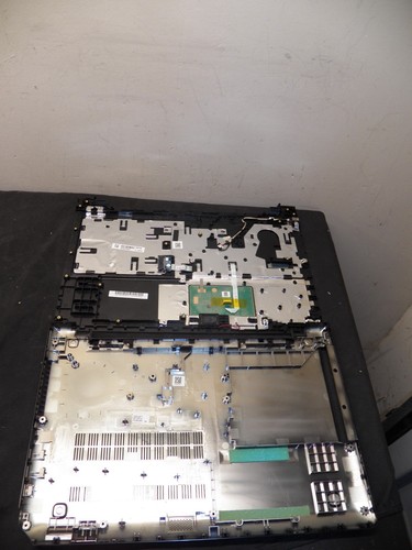 OEM Lenovo IdeaPad 110-15ISK 15,6" poggiapolsi + fondo con touchpad e tastiera - Foto 11 di 11