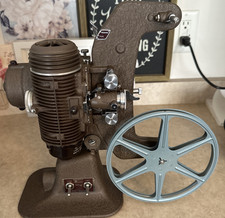 Vintage Bell Howell Regent 122-L 8mm Movie Projector Brown Crinkle MCM Case