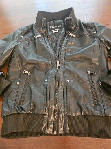 Creatmo Black Faux Leather Biker Jacket Size 10-12 Pockets Zipper So soft - Image 3 of 4