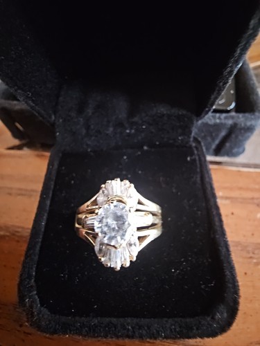 14k Gold wedding engagement ring set with 8 baguettes cz stones interlocking