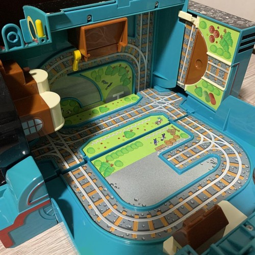 Thomas Pocket Fantasy Station & 19 vehicles Used Rare item - 第 5/10 張圖片