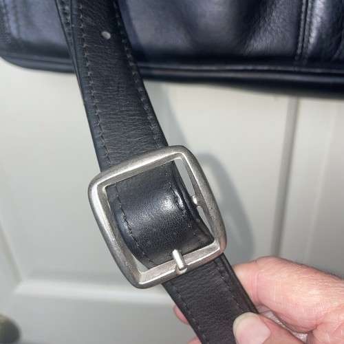 Latico NJ USA Black Leather Laptop/Messenger Bag - Photo 4/14