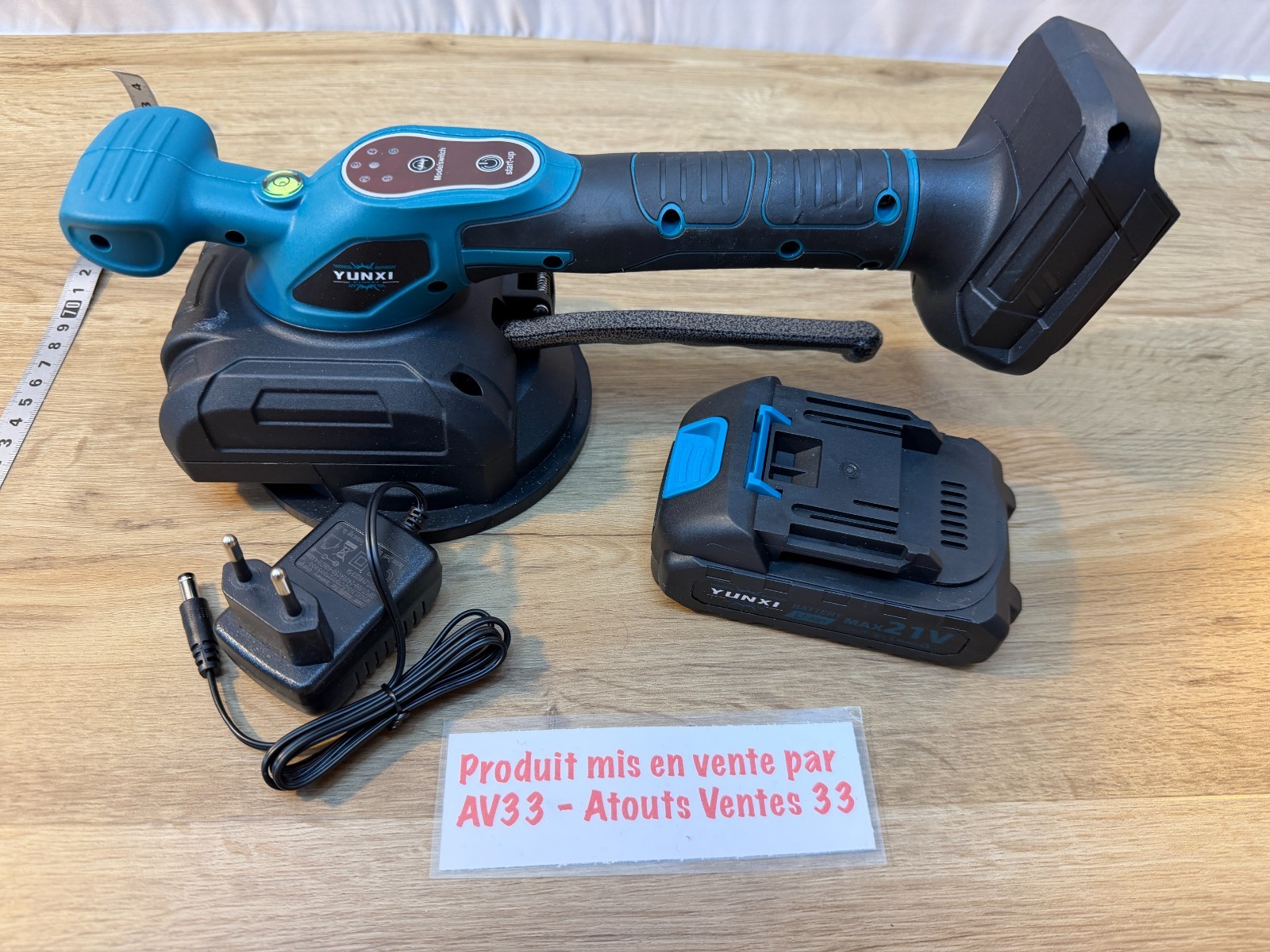 Ventouse vibrante carrelage faïence électrique avec batterie interchangeable et chargeur