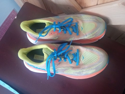 Hoka Clifton 9 Evening Primrose Vibrant Orange Running Shoes Youth 6.5MD Or W8.5 - Picture 2 of 8