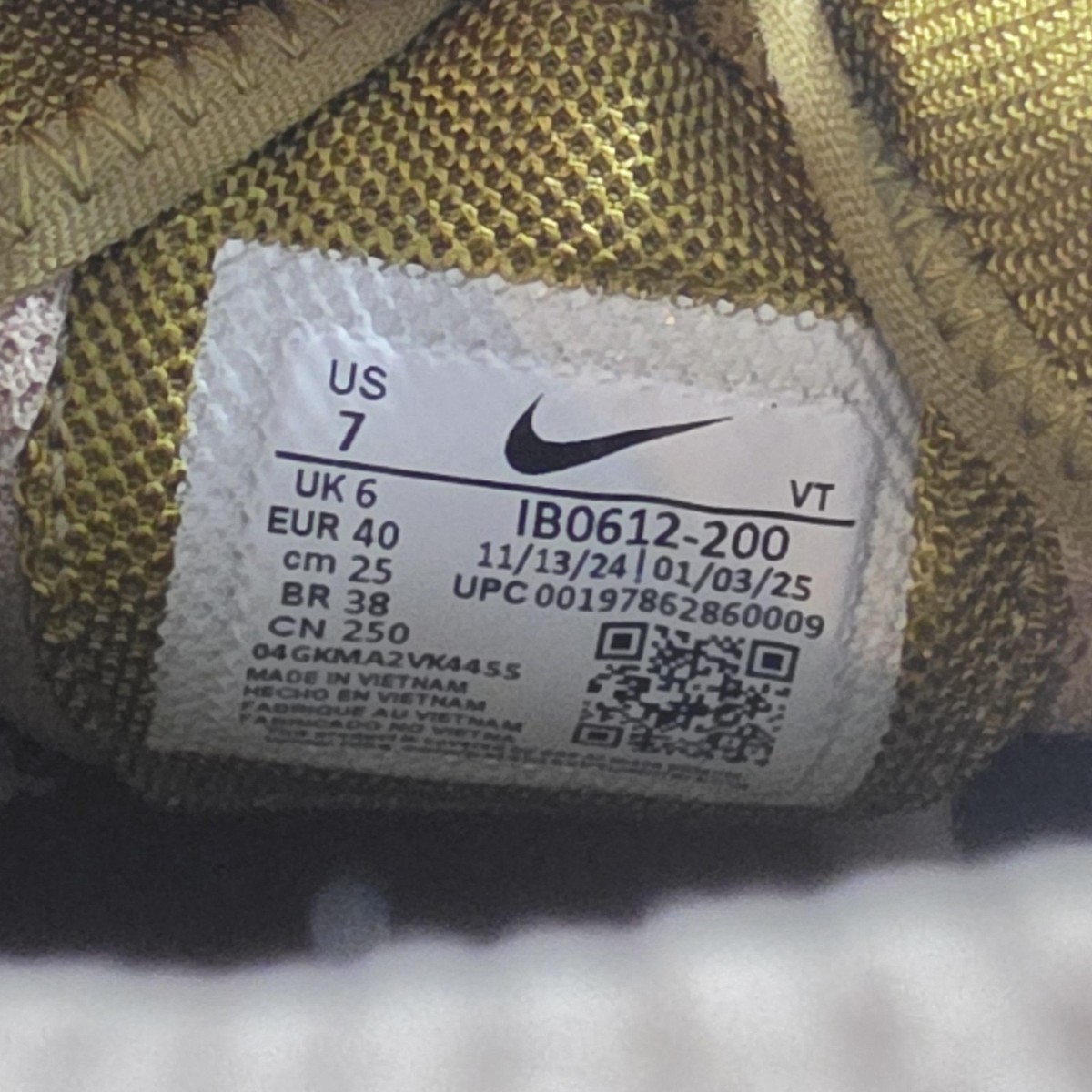 Nike Air Pegasus Wave Shoes Men display picture 2