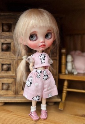 Blythe Puppenoutfit ~ Snoopy ~ Top & Shorts ~ Blythe Kleidung ~ Obitsu 22