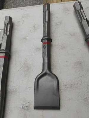 Hilti Hex Drill Scaling Chisel 15.7'' x 3.1'' TE-Pointed Self Sharpening Steel