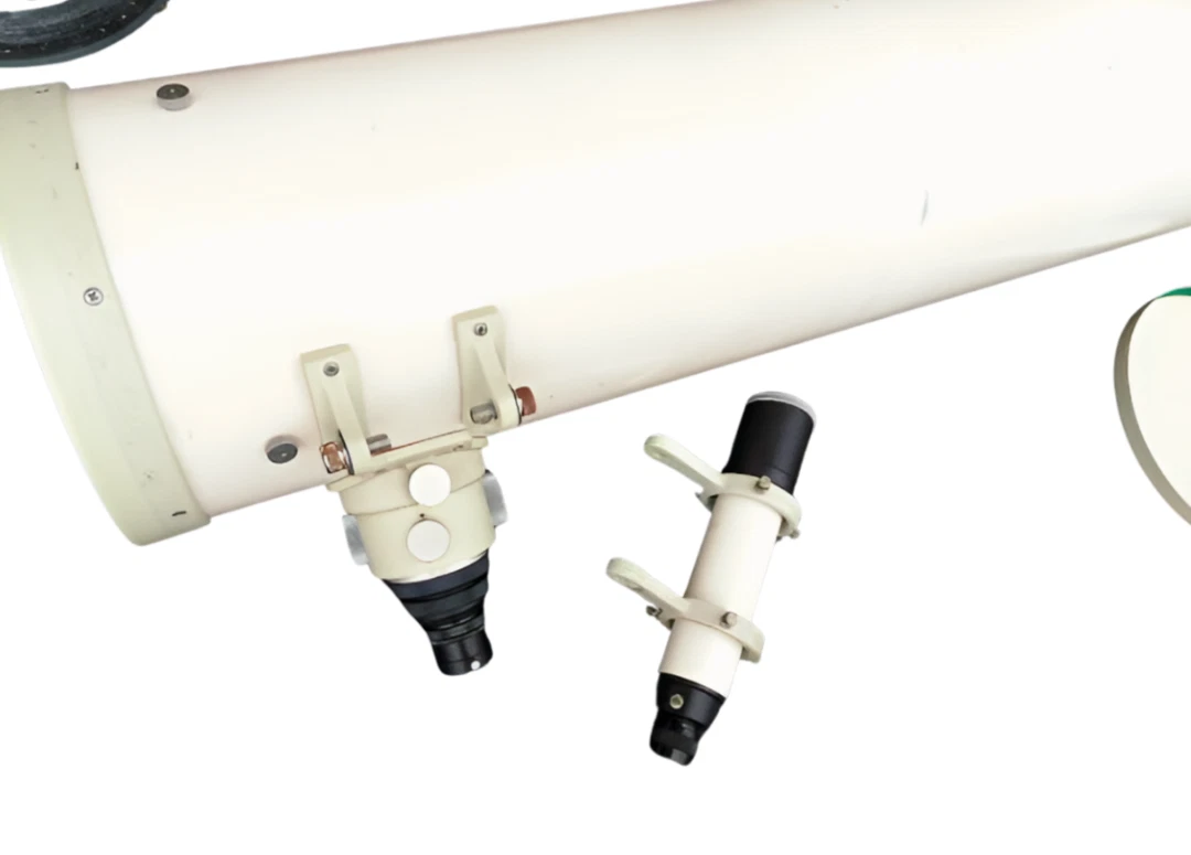 Used hotsell takahashi telescope