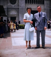 9x Stereo realist slides Forest Lawn Vintage People 1952 Church