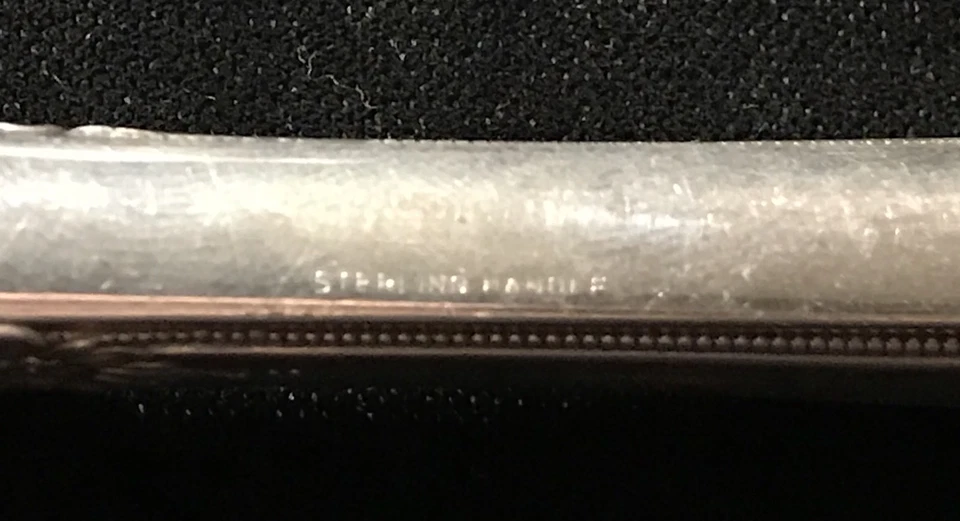 Cubiertos de plata de ley - Juego de servir ensalada International Crown Princess madera Foto 3 de 4