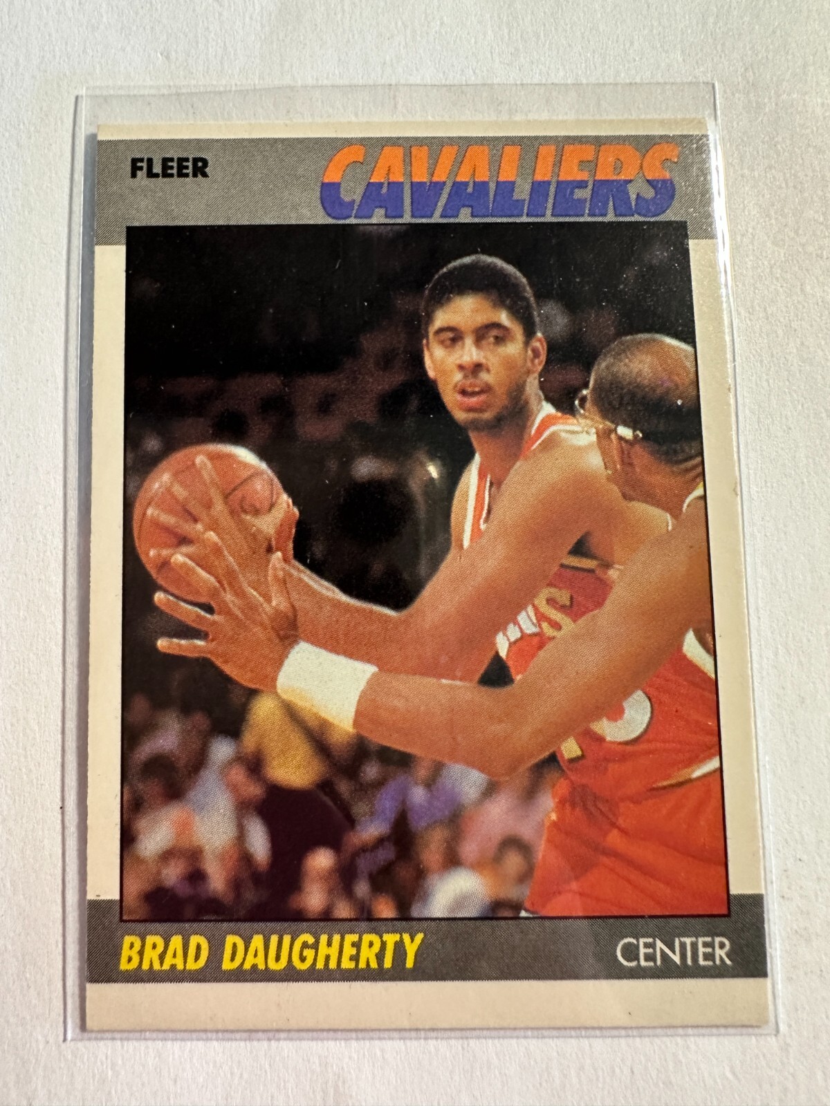 K93,776 - 1987-88 Fleer #25 Brad Daugherty RC