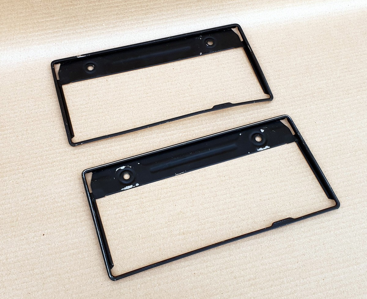 車パーツ雑誌　乙葉 Toyota Genuine License Plate Holder Frame oem Jdm used 08407