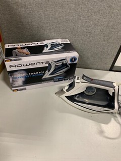 Rowenta DW5280U1 Professional 1725 Watts Steam Iron