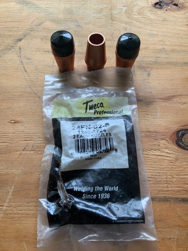 Tweco, 24FN-62S, 1240-1724. 24fn series 1/2” std short stop tip recess fine thrd