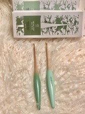 Set Of 2 Crochet Hooks Brand New 
