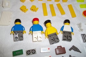 Lego 4561 Railway Express with Transformer and Speed Regulato