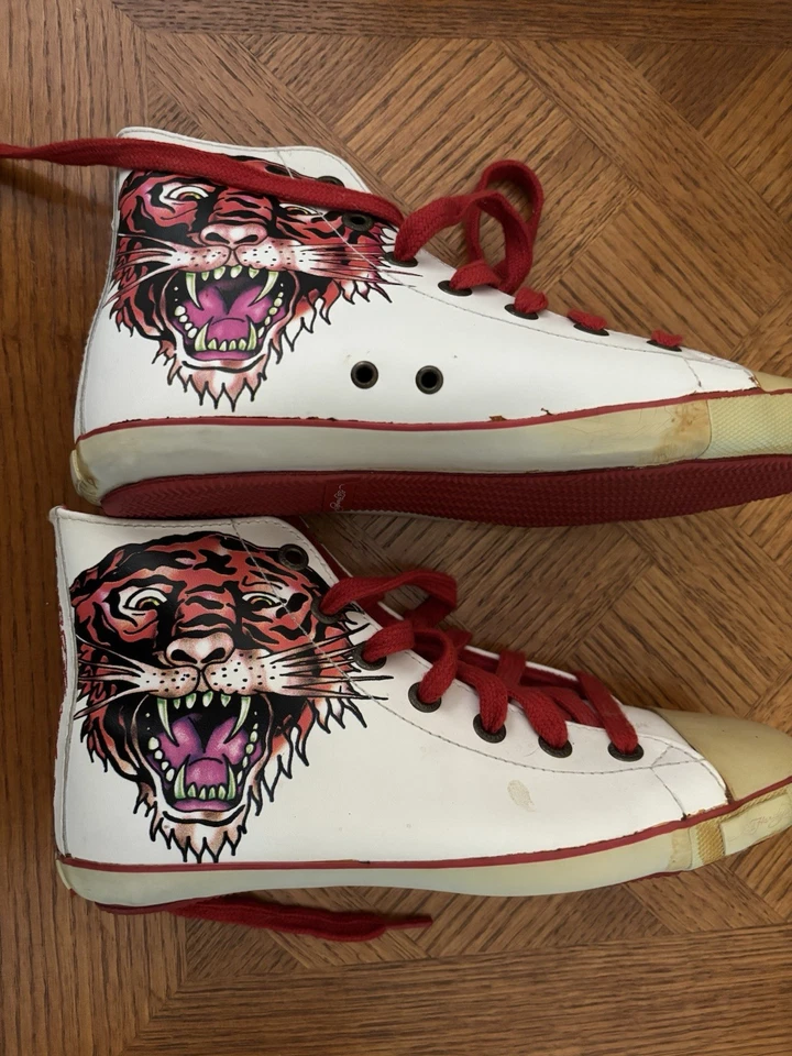 Zapatos altos de colección Ed Hardy dedicados a The One I Love para mujer talla 6 Foto 2 de 4