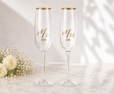 Elegant Mr & Mrs Champagne Flutes Set Wedding Gift
