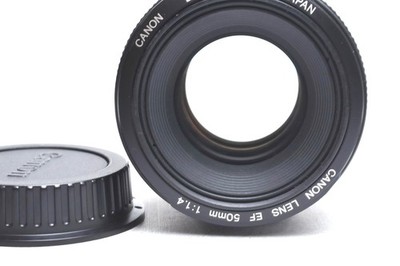 Canon EF 50mm F/1.4 USM Lens 70