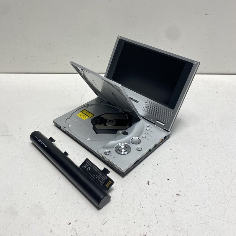 Vintage Samsung DVD-L70 Portable DVD Player For Parts or Repair Only As-Is