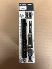 Yaskawa Sgdv-2R8a11a 200V Servopack Servo Pack Motor Driver Controller 400W