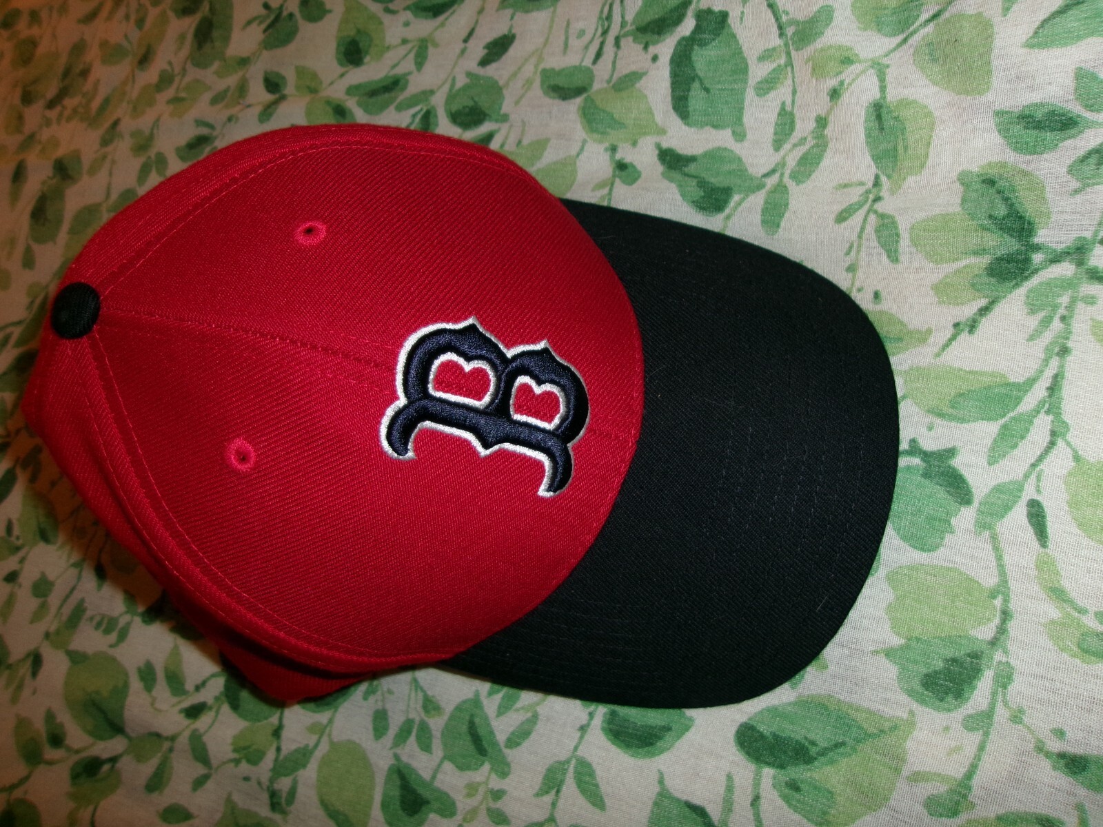 Picture 1 of 8