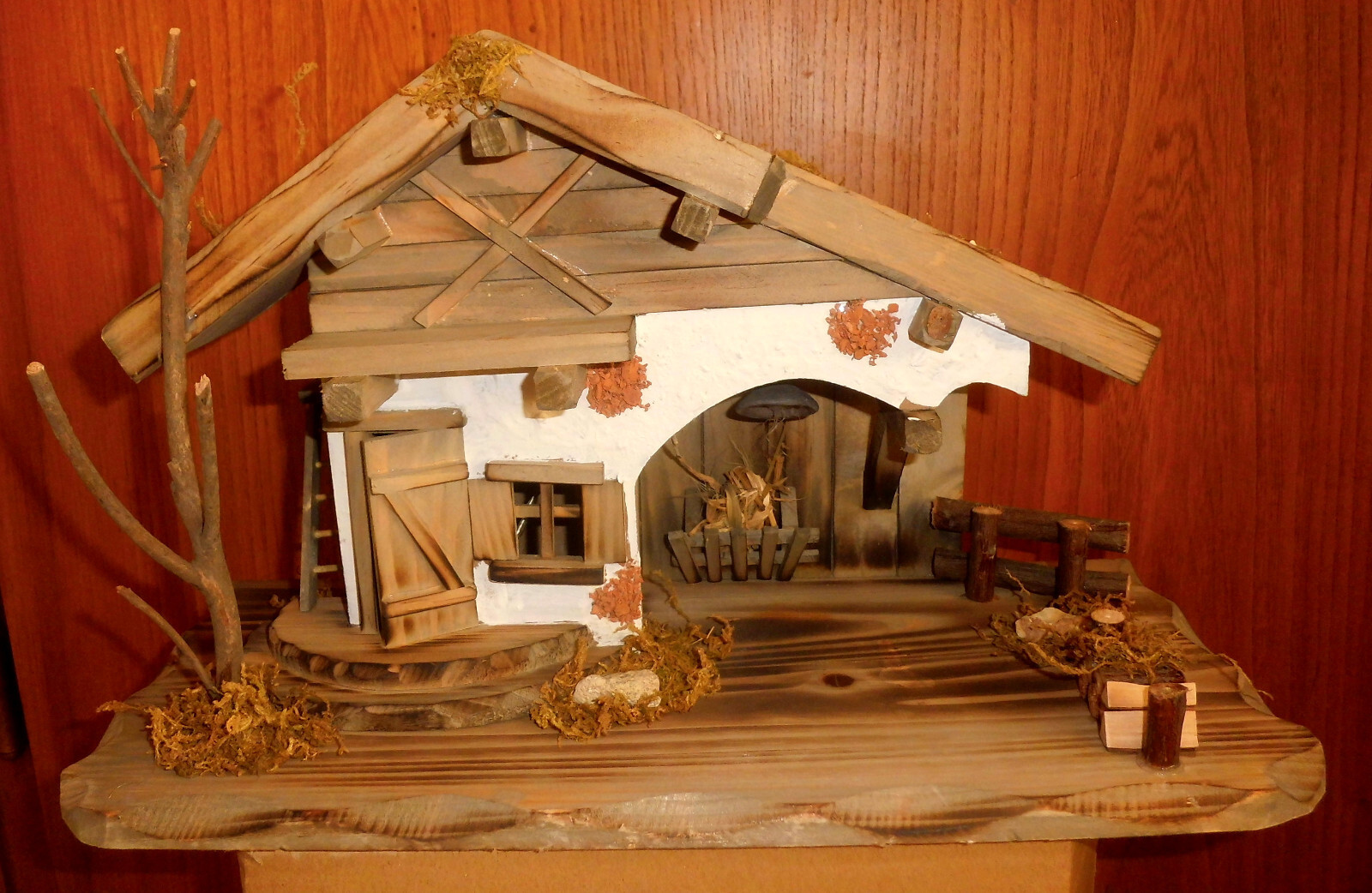Krippen-Stall, Holzhaus, Weihnachtsdekoration, LED Beleuchtung, Fehlkauf