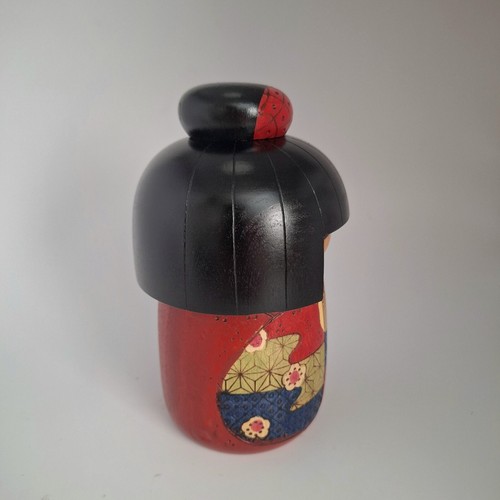 Japanese Kokeshi Wooden Doll by Kazuo Takamizawa Vintage Signed Intricate Detail - Picture 6 of 12
