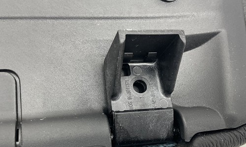 2019 BMW 530I BLACK CENTER ARMREST BOS9918019371 OEM - Picture 5 of 8