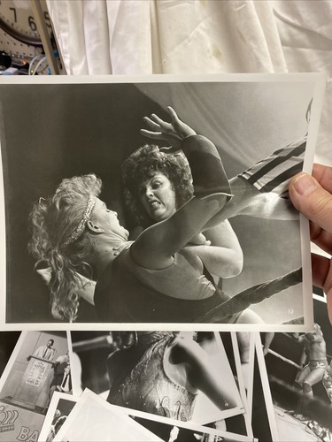 25 foto Battle Royale originali Candid 8x10 bianco e nero anni '70 80 '90 ? - Foto 12 di 12