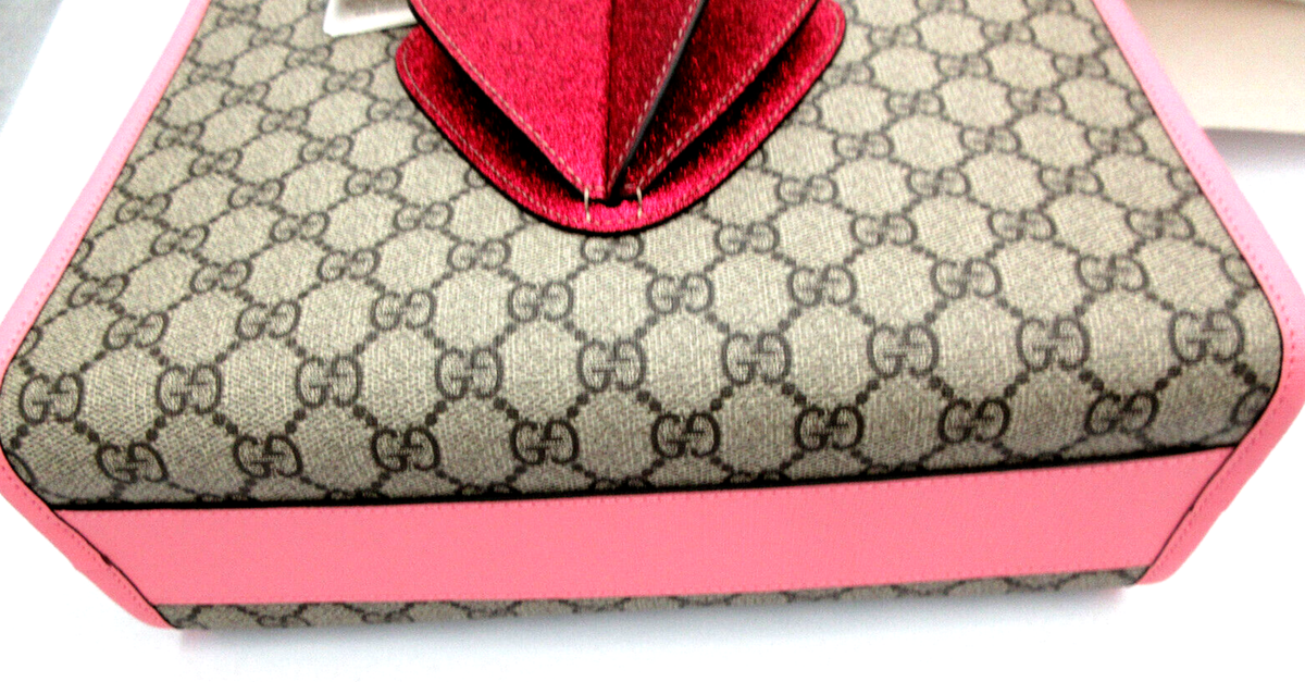 ⭐︎りりこ⭐︎GUCCI GGロゴトートラバーバッグ ラズベリーピンク新品 ⭐︎りりこ様専用⭐︎GUCCI GGロゴトートラバーバッグ ラズベリー