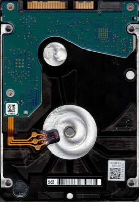 ST1000LM035 P/N: 1RK172-123 F/W: MCC3 WU WL1 Seagate 1TB ST1000LM035 P/N: 1RK172-123 F/W: MCC3 WU WL1 Seagate 1TB
