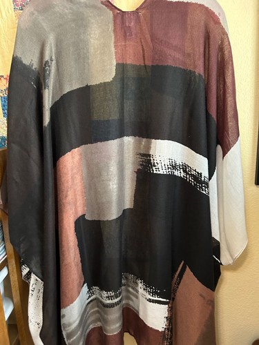 Plus Size Women's Kimono One Size CATHERINES Semi Sheer Block Color Design - Picture 2 of 4