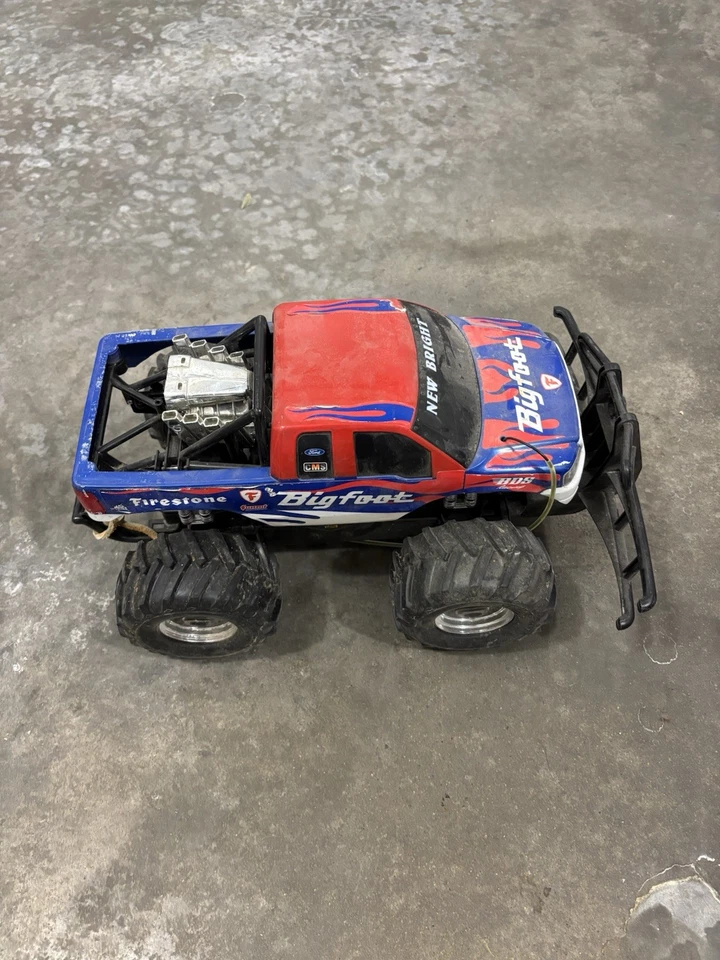 全新 Bright Bigfoot 遥控怪物卡车 无遥控器 未测试 — 第 4/4 张图片