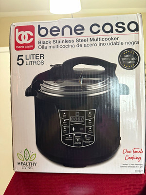 Bene Casa Black Stainless Multicooker 5L 900W 9-Program 120V Pressure Cooker