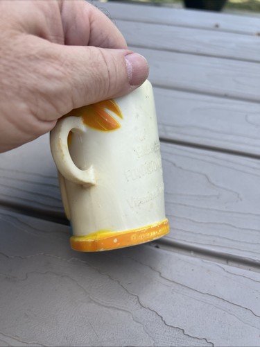 Vintage (1960s) FLINTSTONES VITAMINS Dino HARD PLASTIC CUP MUGS Hannah Barbera - Picture 8 of 9