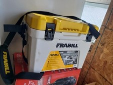 Frabill Magnum Live Bait Station 13 Quart Storage Cooler Tackle Box with Aerator