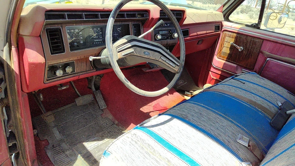 Polea equilibradora armónica del cigüeñal 81-87 Ford F150 con perno OEM 5,8 L E4TZ6316B Foto 3 de 4