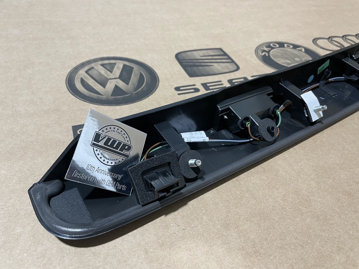 Volkswagen LED logo light for door trim – Volkswagen Parts UK