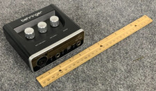 Behringer U-phoria Um2 Usb Audio Interface