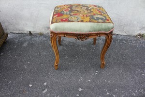 French-Louis-Style-Carved-Vanity-Bench-with-Needlepoint-Over-Fabric