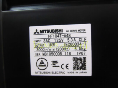 Ein Neu Mitsubishi Servo Motor HF104T-A48 HF104TA48