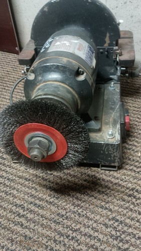 Vintage United by Newcorp 1 HP 115/ 230 Volt #612 Bench Belt Grinder Sander - Picture 11 of 15