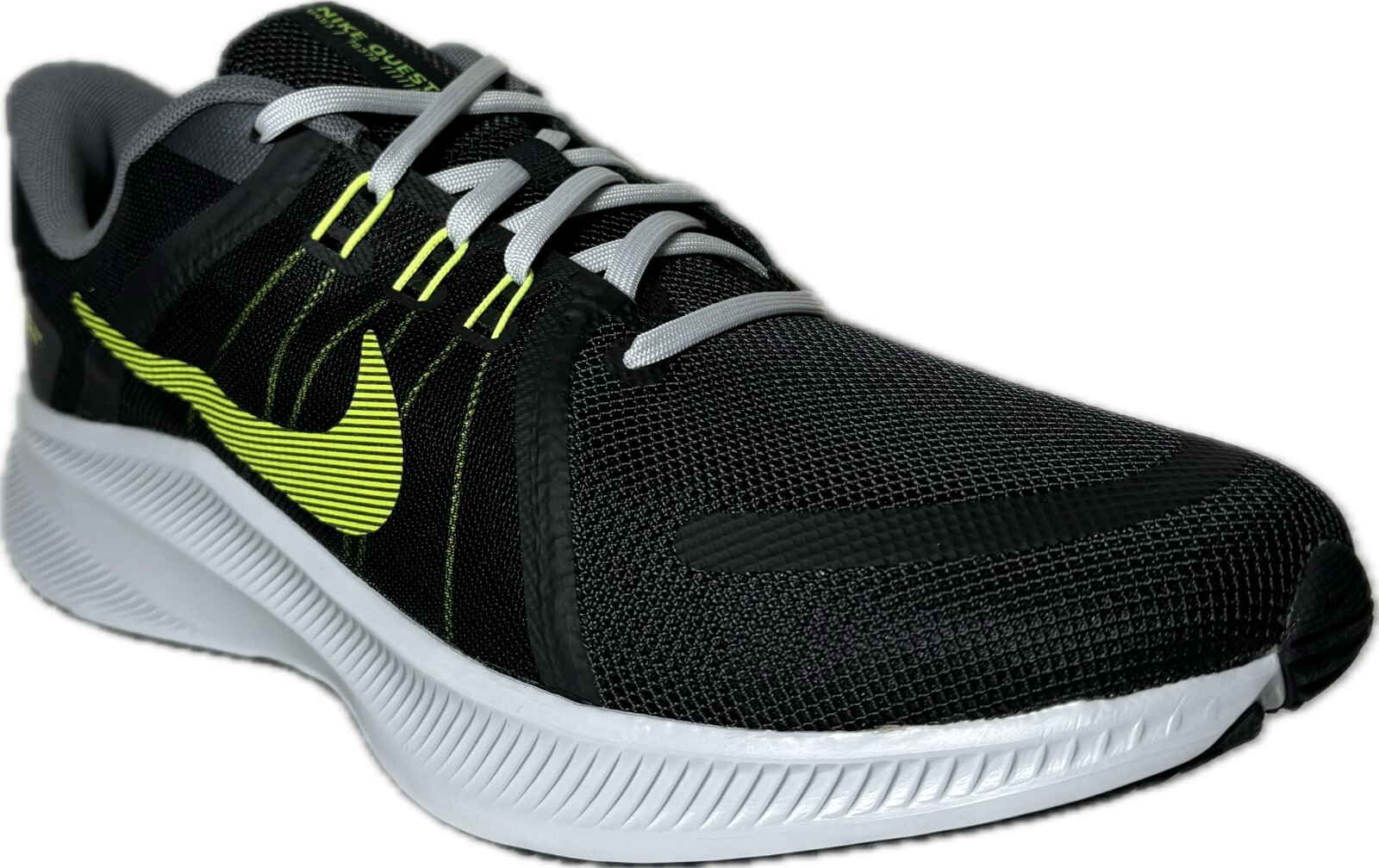 Мужские кроссовки Nike Quest 4 Black Volt, DO6697-001