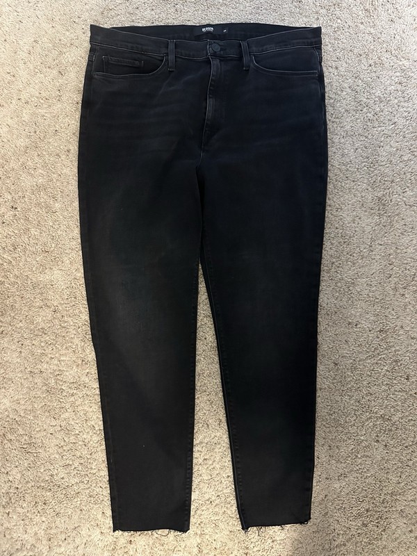 Hudson Super Skinny Jeans Black Dark Wash Raw Hem Button Zip 5-Pocket Stretch