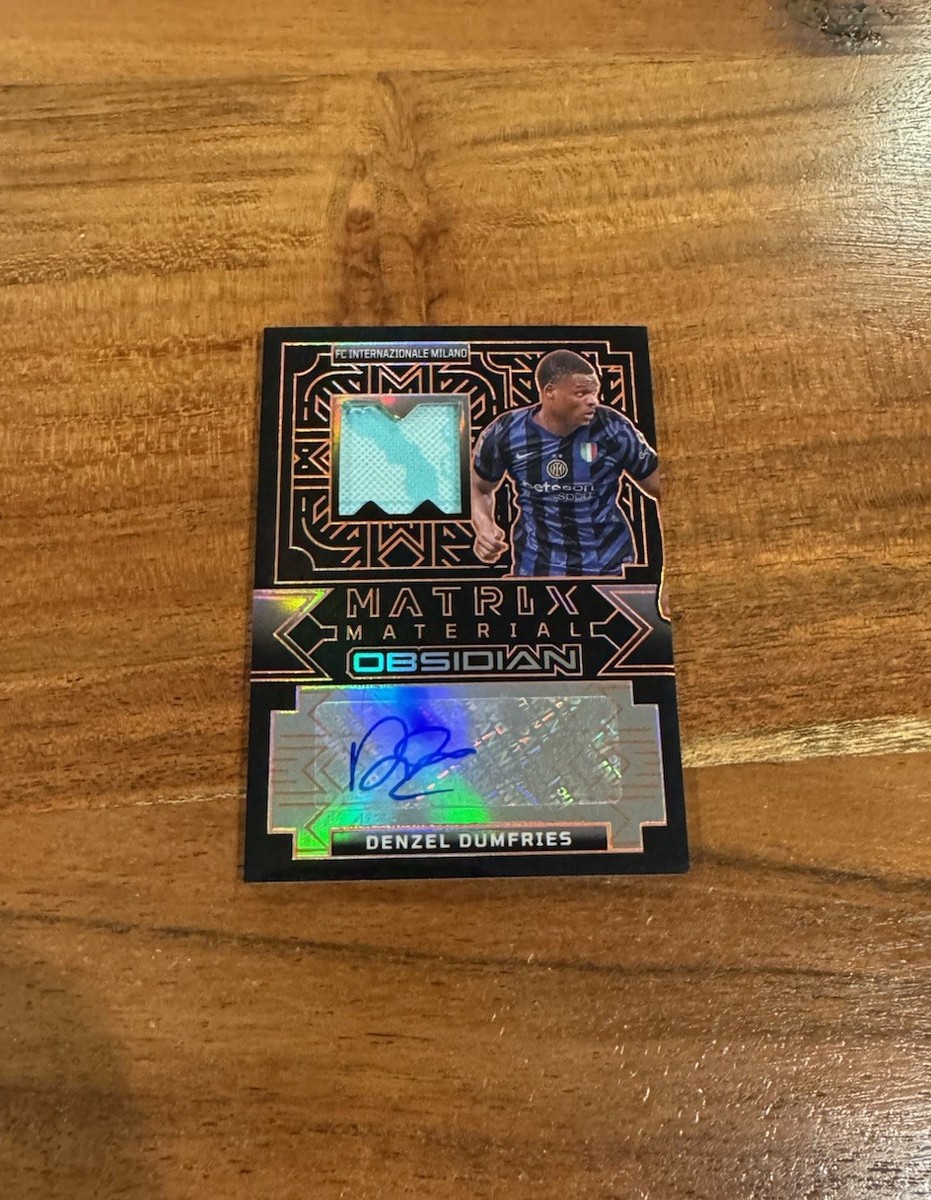 Denzel Dumfries 2024-25 Panini Obsidian Matrix Orange /50 Auto